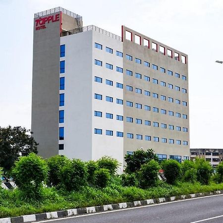7 Apple Hotel Нашик Екстериор снимка