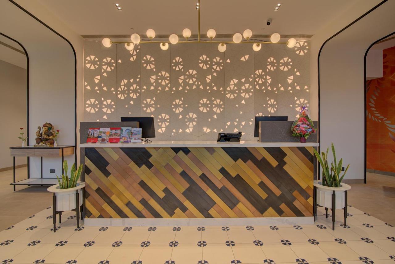7 Apple Hotel Нашик Екстериор снимка