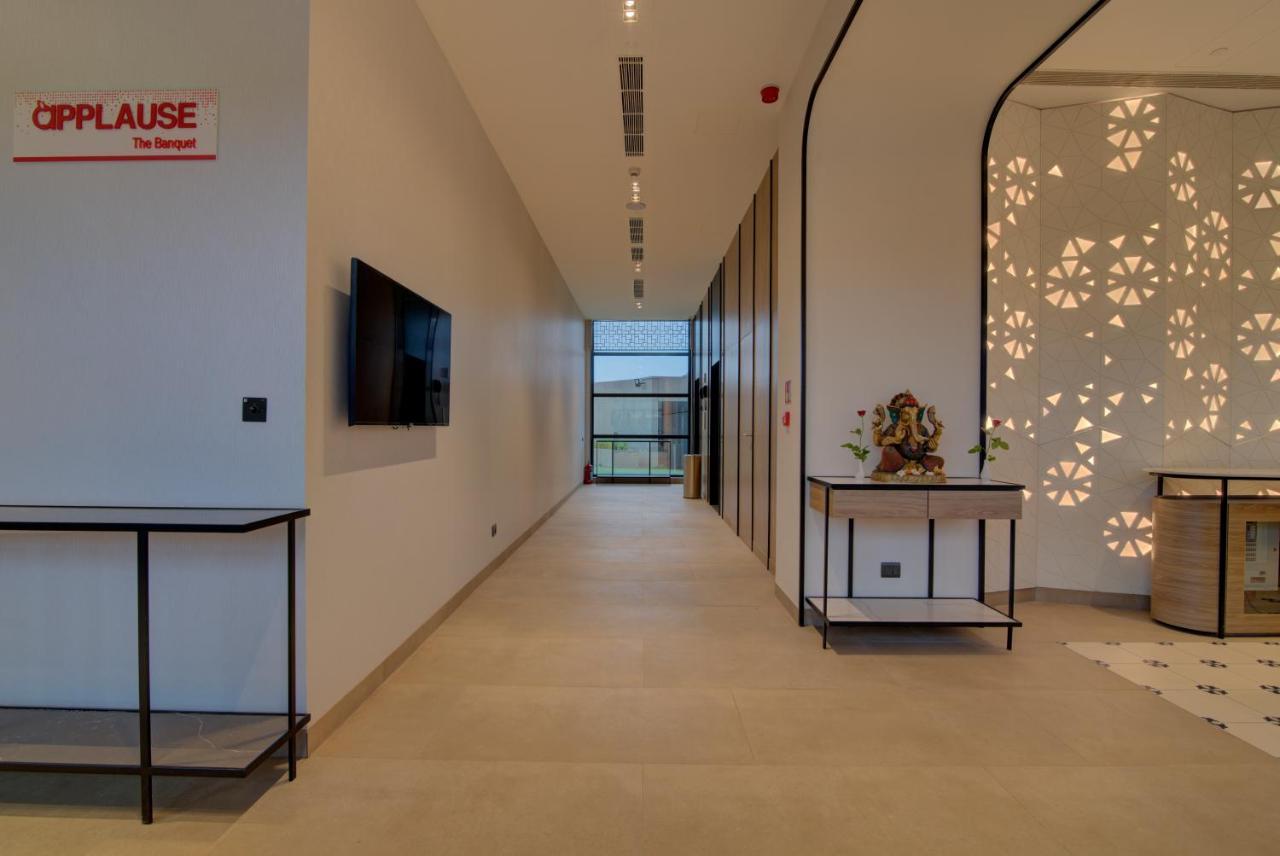 7 Apple Hotel Нашик Екстериор снимка