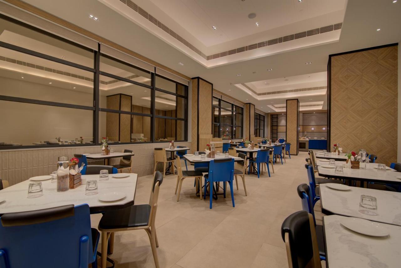 7 Apple Hotel Нашик Екстериор снимка